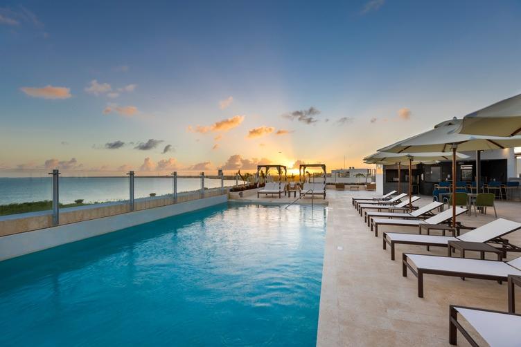 Residence Inn By Marriott Cancun Hotel Zone Dış mekan fotoğraf