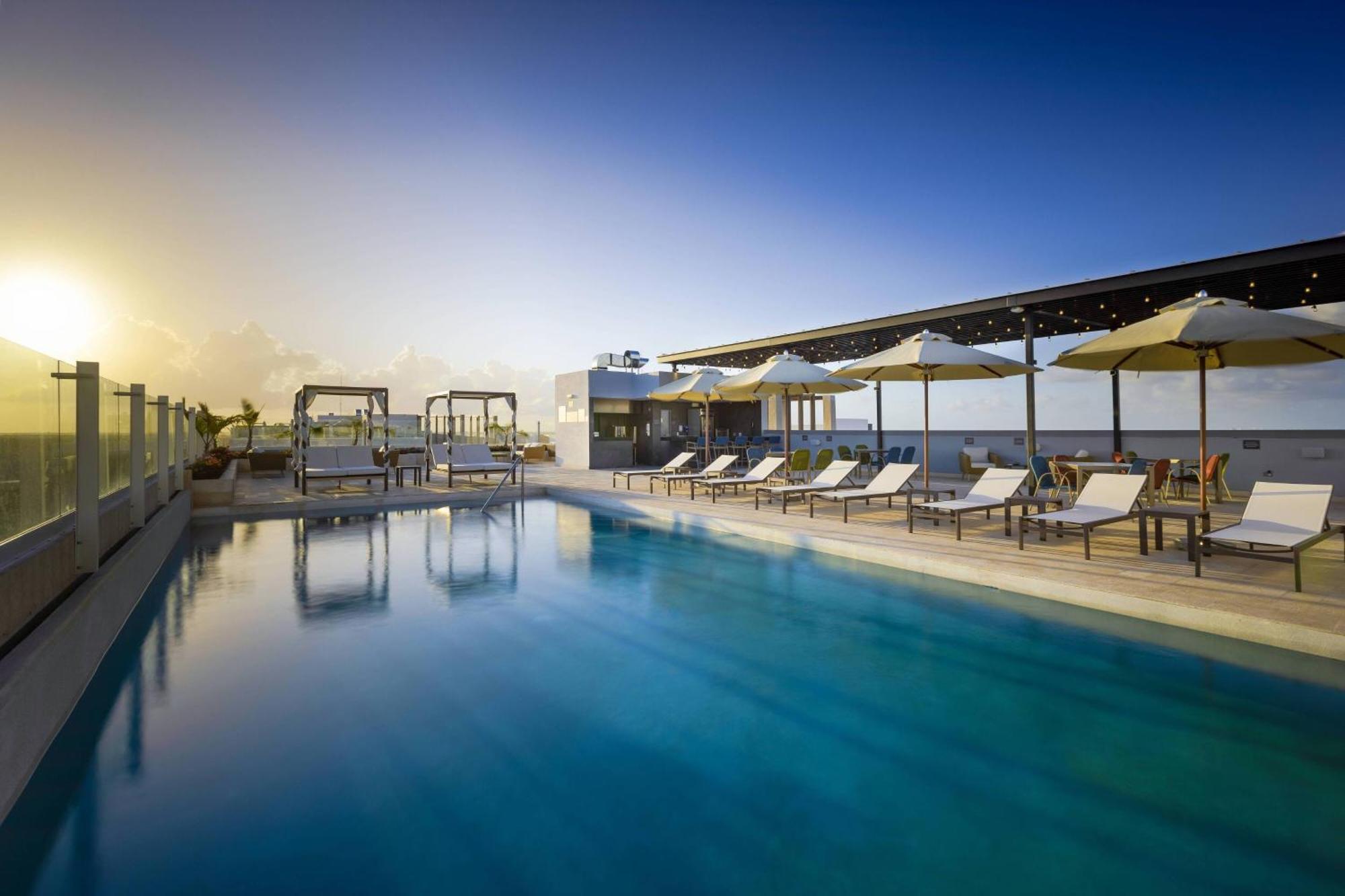 Residence Inn By Marriott Cancun Hotel Zone Dış mekan fotoğraf