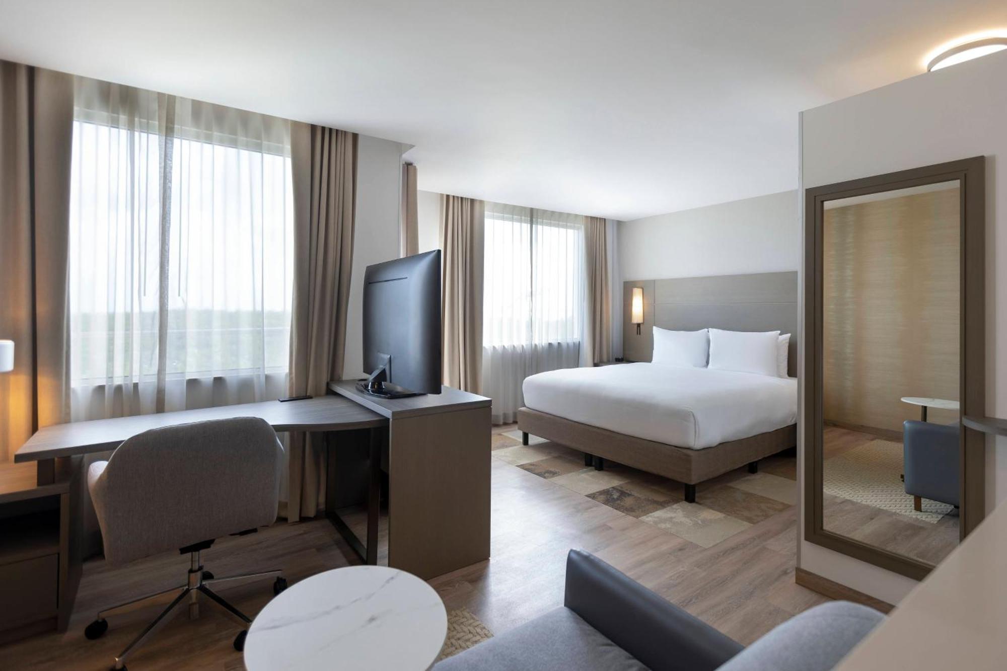 Residence Inn By Marriott Cancun Hotel Zone Dış mekan fotoğraf